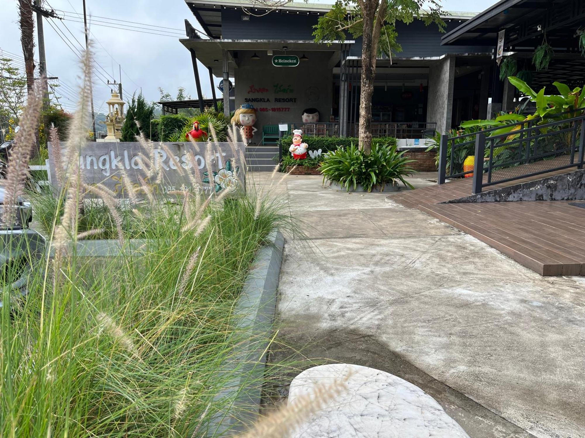 Sangkla Resort Ban Bang Pla O Exterior foto